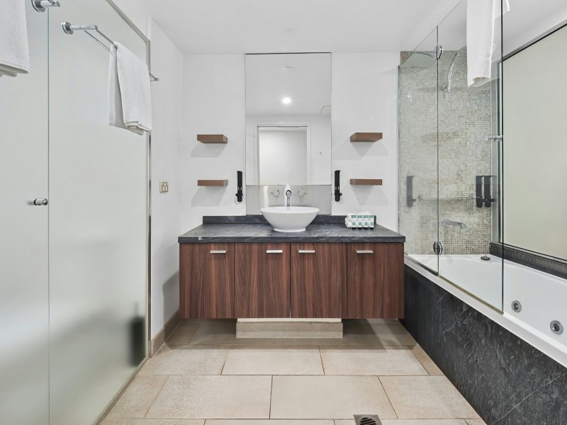 426-427/5 Triton Street, Palm Cove QLD 4879