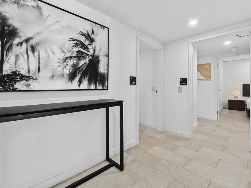 426-427/5 Triton Street, Palm Cove QLD 4879
