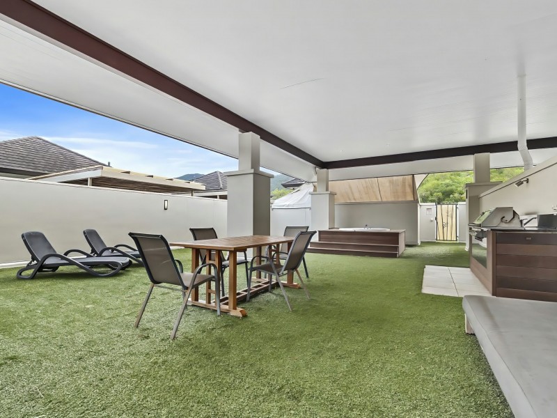 426-427/5 Triton Street, Palm Cove QLD 4879