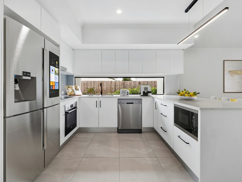 8/150 Argentea Boulevard, Palm Cove QLD 4879