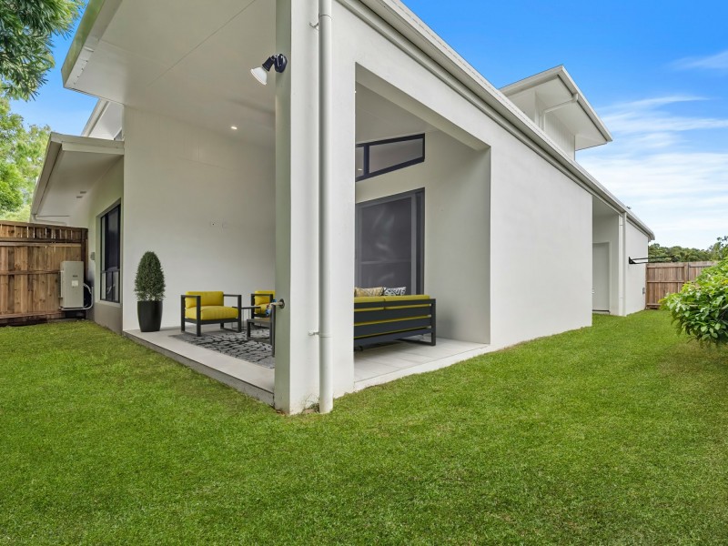 8/150 Argentea Boulevard, Palm Cove QLD 4879