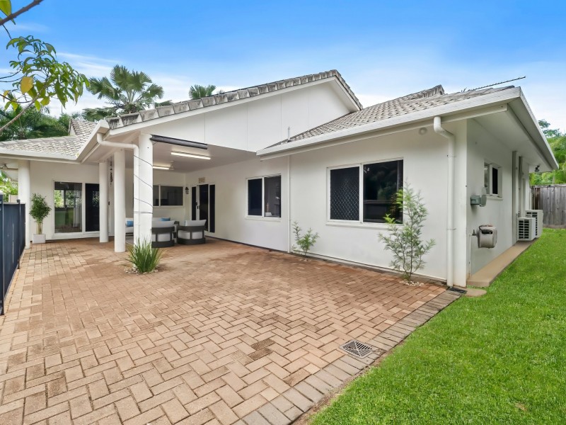 24 Parkinson Avenue, Kewarra Beach QLD 4879