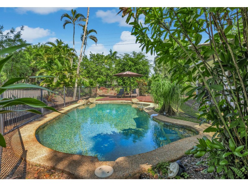 6 Wongaling Beach Road, Wongaling Beach QLD 4852