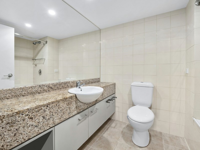 4303/2-22 Veivers Road, Palm Cove QLD 4879