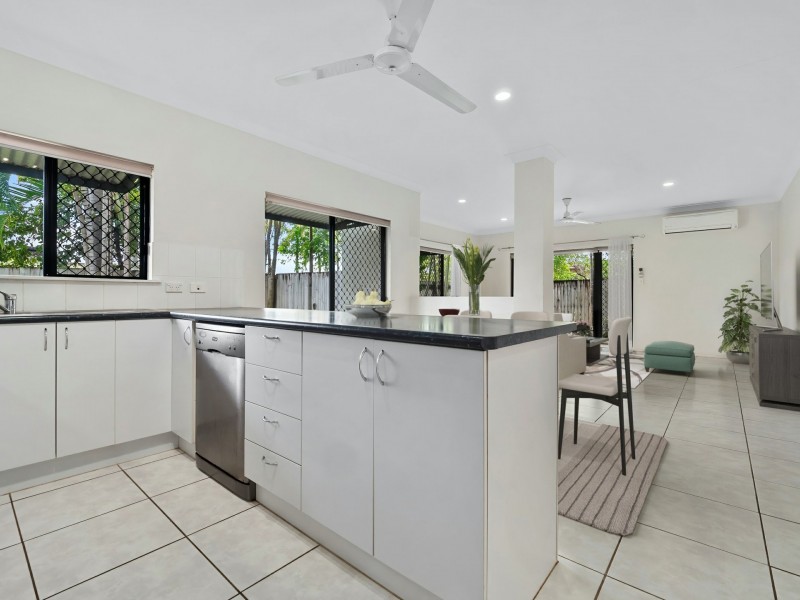 13 Cable Close, Kewarra Beach QLD 4879