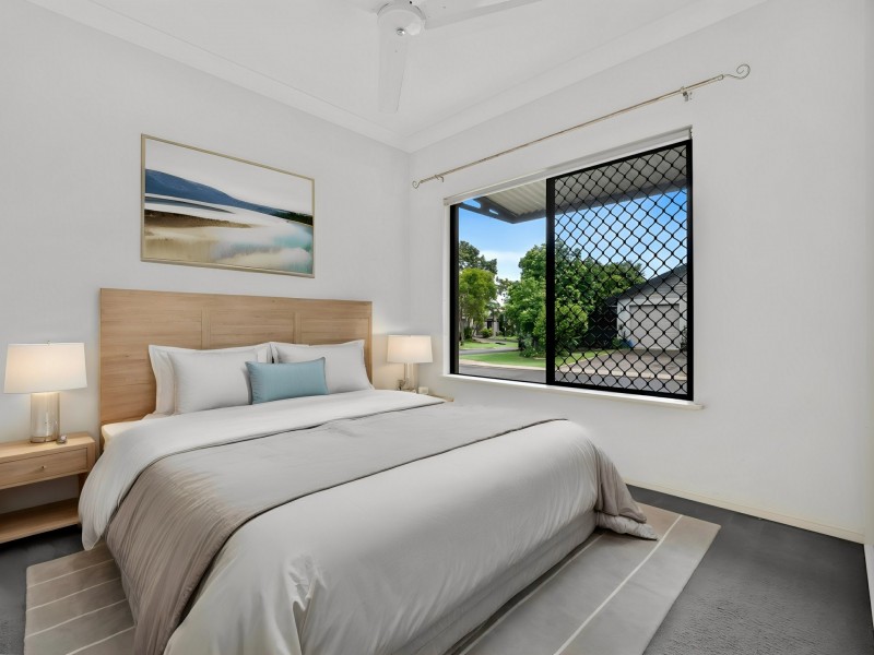 13 Cable Close, Kewarra Beach QLD 4879