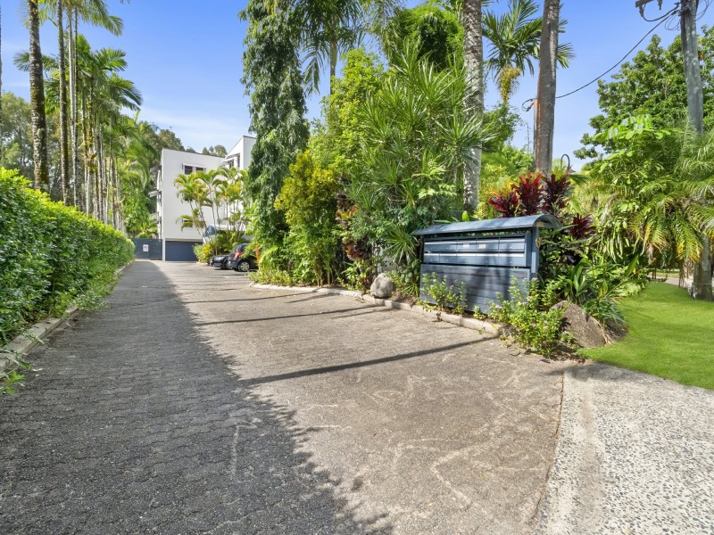 2/6 Deauville Close, Yorkeys Knob QLD 4878