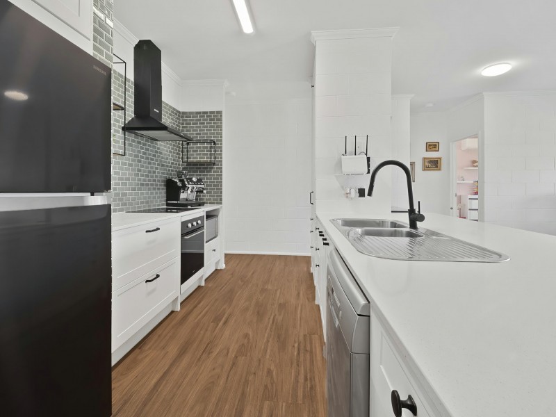 27 Wiltshire Drive, Gordonvale QLD 4865