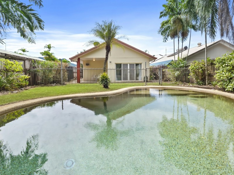 27 Osborn Crescent, Edmonton QLD 4869