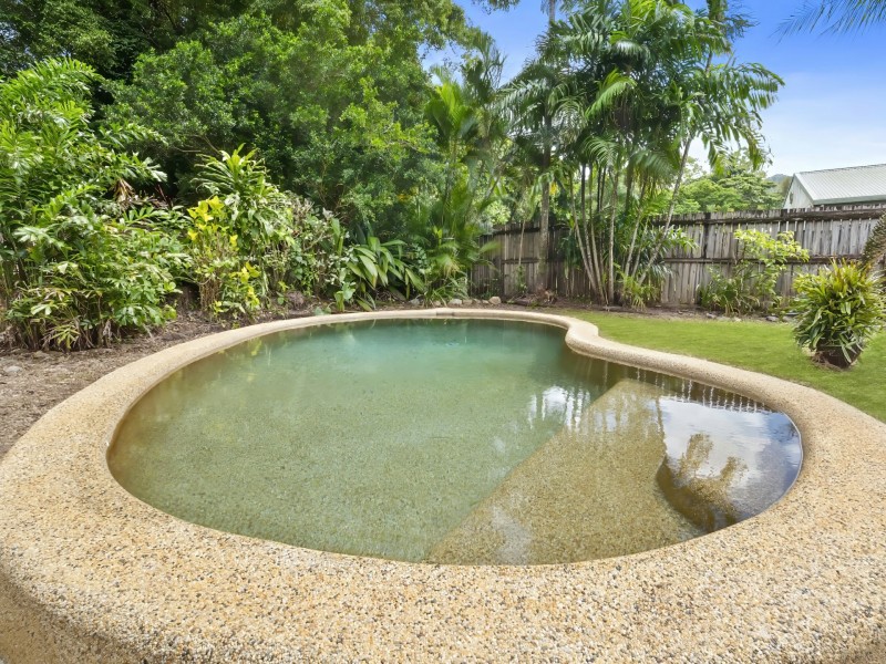 27 Osborn Crescent, Edmonton QLD 4869