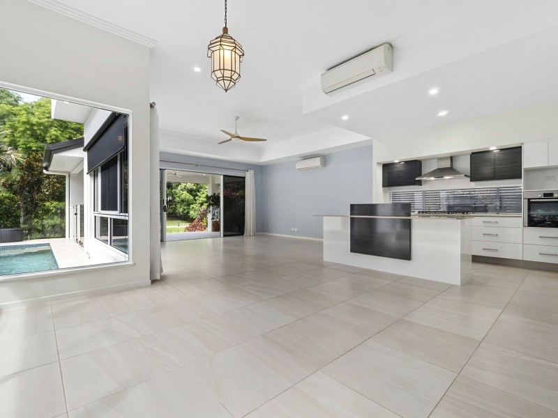 47 Freshwater Ave, Palm Cove QLD 4879
