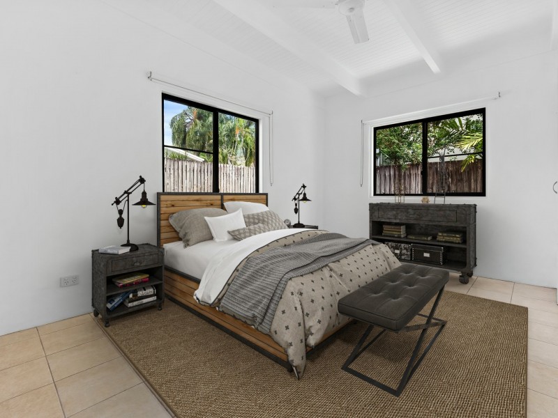 11 Euston Close, Clifton Beach QLD 4879