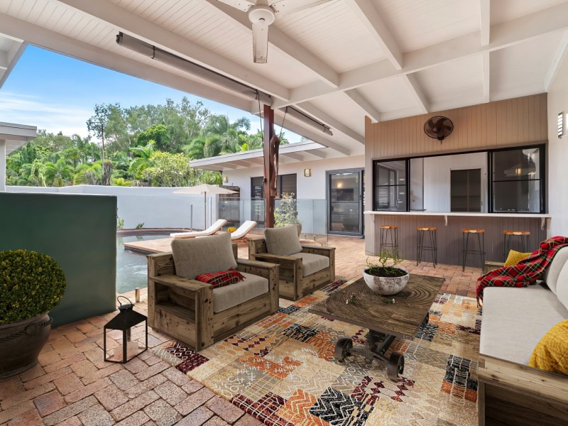 11 Euston Close, Clifton Beach QLD 4879