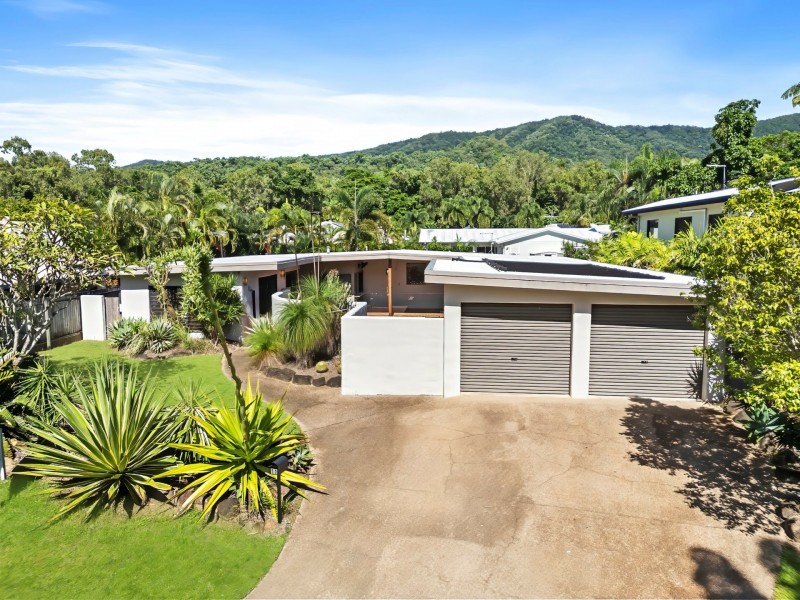 11 Euston Close, Clifton Beach QLD 4879