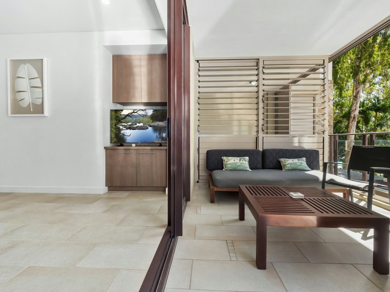 224-225/5 Triton Street, Palm Cove QLD 4879