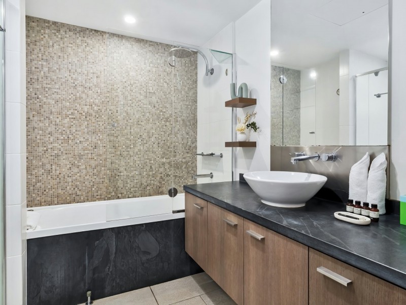 224-225/5 Triton Street, Palm Cove QLD 4879