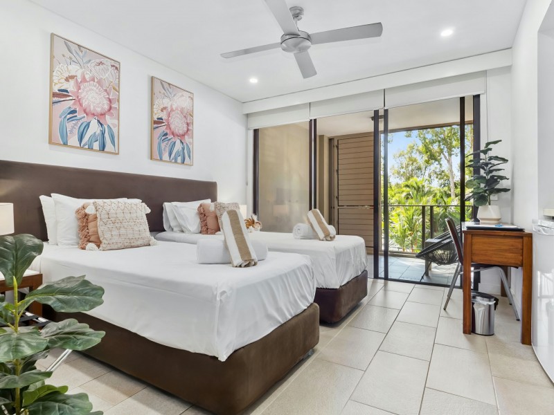 224-225/5 Triton Street, Palm Cove QLD 4879
