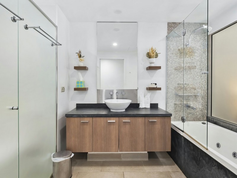 224-225/5 Triton Street, Palm Cove QLD 4879