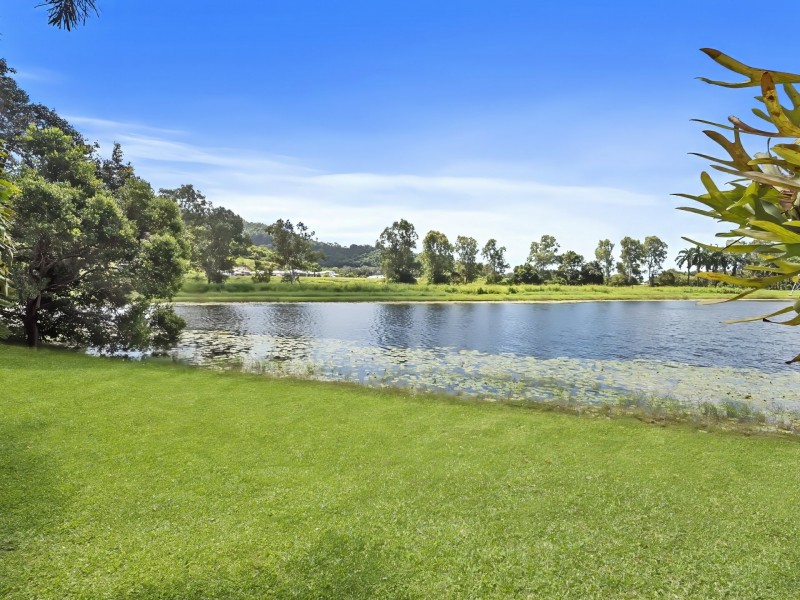 108/2-6 Lake Placid Road, Caravonica QLD 4878