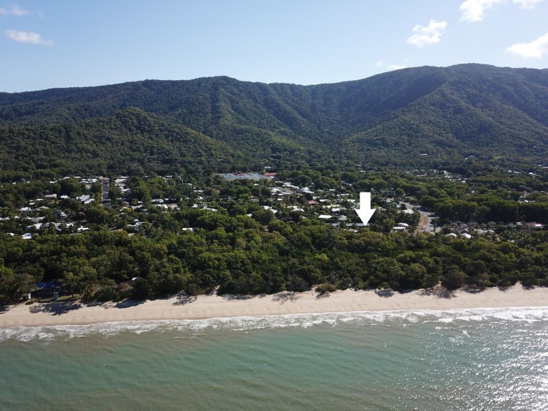 35-41 Upolu Esplanade, Clifton Beach QLD 4879