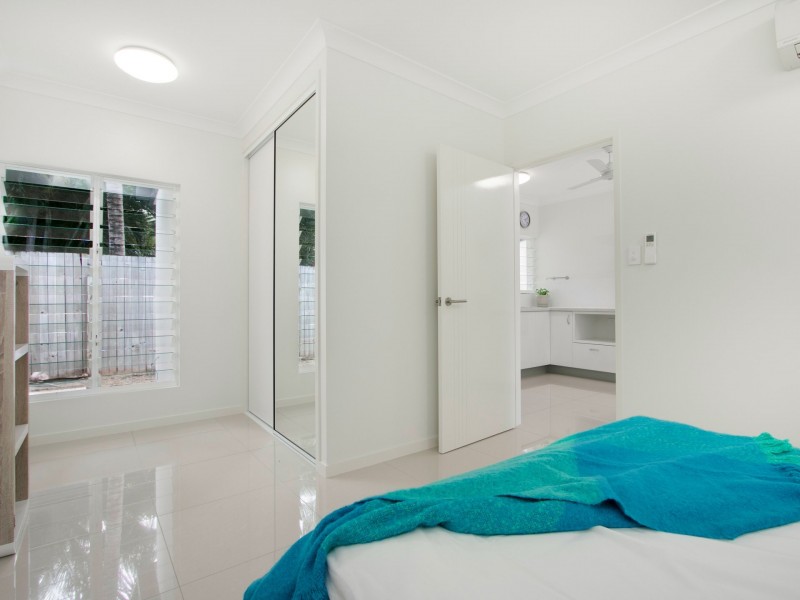 35-41 Upolu Esplanade, Clifton Beach QLD 4879