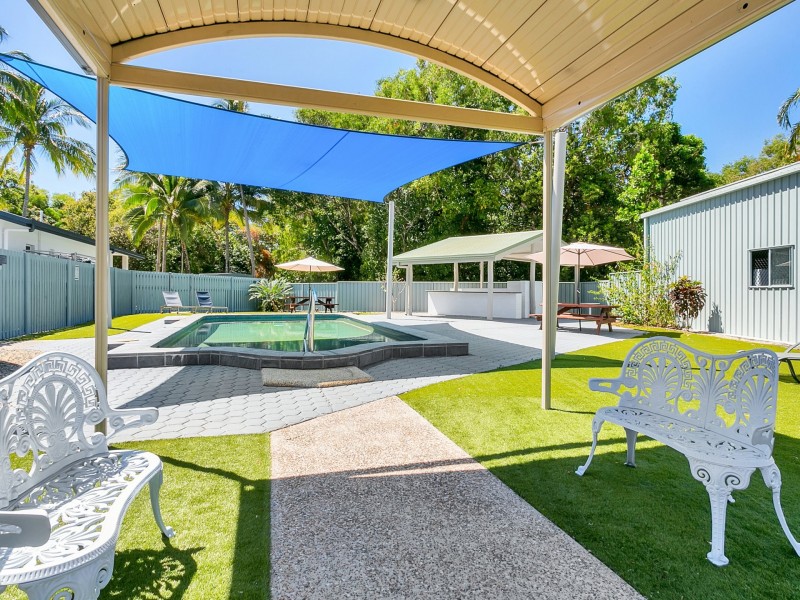 35-41 Upolu Esplanade, Clifton Beach QLD 4879