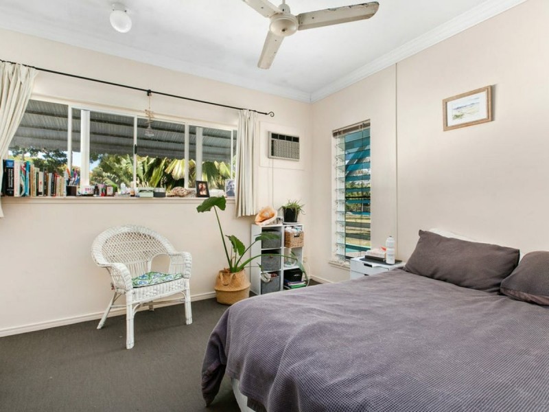 8/43-45 Rutherford St, Yorkeys Knob QLD 4878