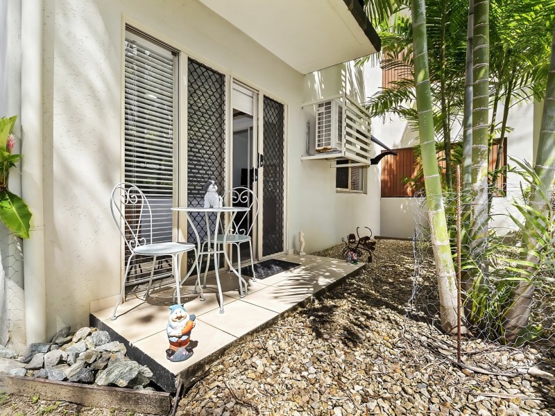 1202/44-62 Clifton Road, Clifton Beach QLD 4879