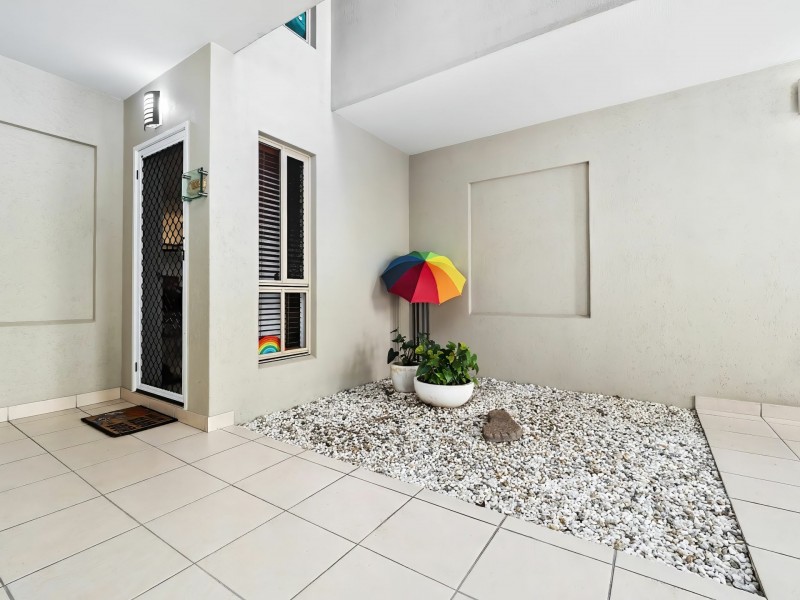 1202/44-62 Clifton Road, Clifton Beach QLD 4879