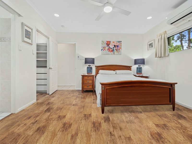 14 Ilse Close, Clifton Beach QLD 4879