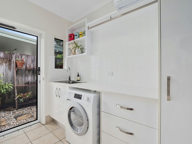 14 Ilse Close, Clifton Beach QLD 4879