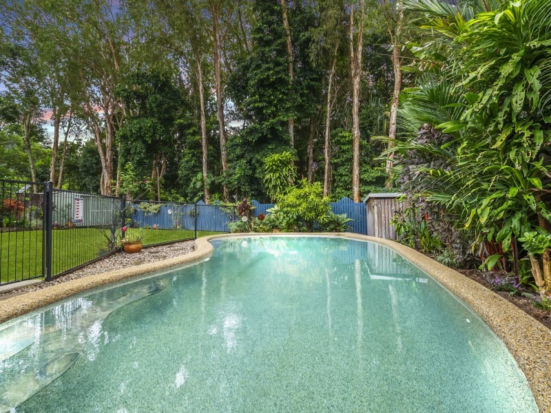 14 Ilse Close, Clifton Beach QLD 4879