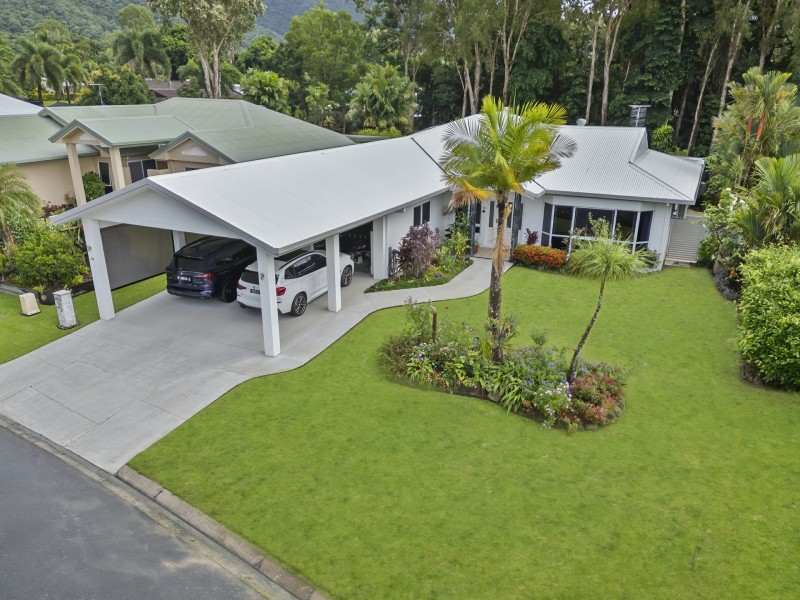 14 Ilse Close, Clifton Beach QLD 4879