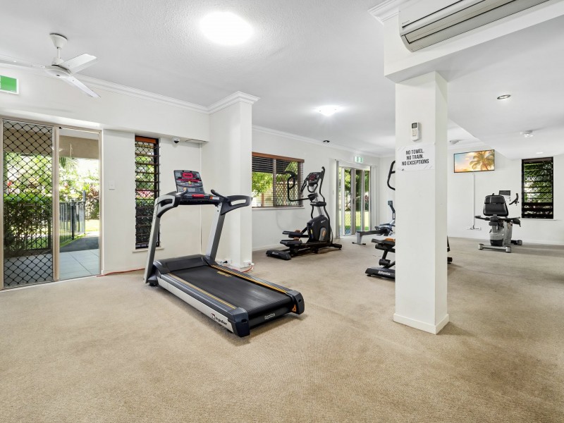 2205/40-42 Clifton Road, Clifton Beach QLD 4879