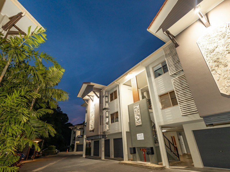 2205/40-42 Clifton Road, Clifton Beach QLD 4879