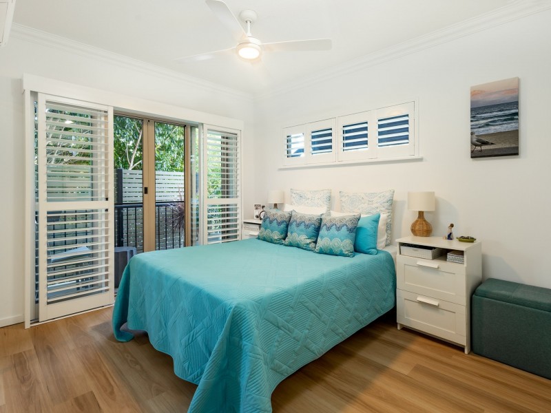 2205/40-42 Clifton Road, Clifton Beach QLD 4879