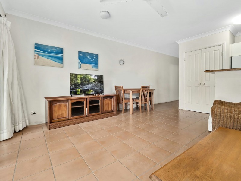 17/61-63 Sims Esplanade, Yorkeys Knob QLD 4878
