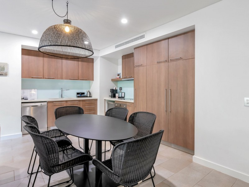 308-309/5 Triton Street, Palm Cove QLD 4879