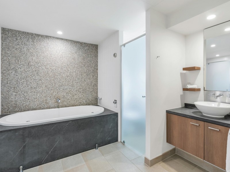 308-309/5 Triton Street, Palm Cove QLD 4879