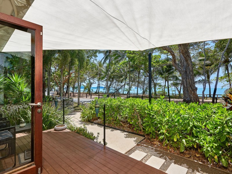 101 Upolu Esplanade, Clifton Beach QLD 4879