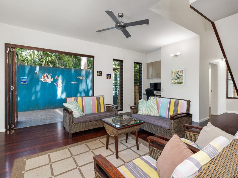 101 Upolu Esplanade, Clifton Beach QLD 4879