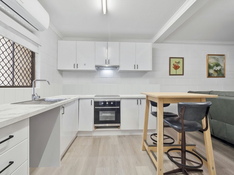 5/22-24 Palm Street, Holloways Beach QLD 4878
