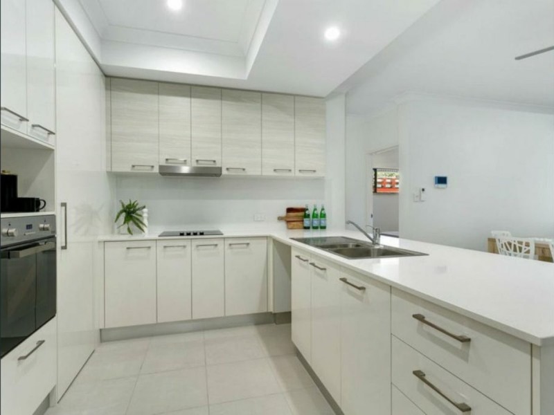 10/43-45 Sims Esplanade, Yorkeys Knob QLD 4878