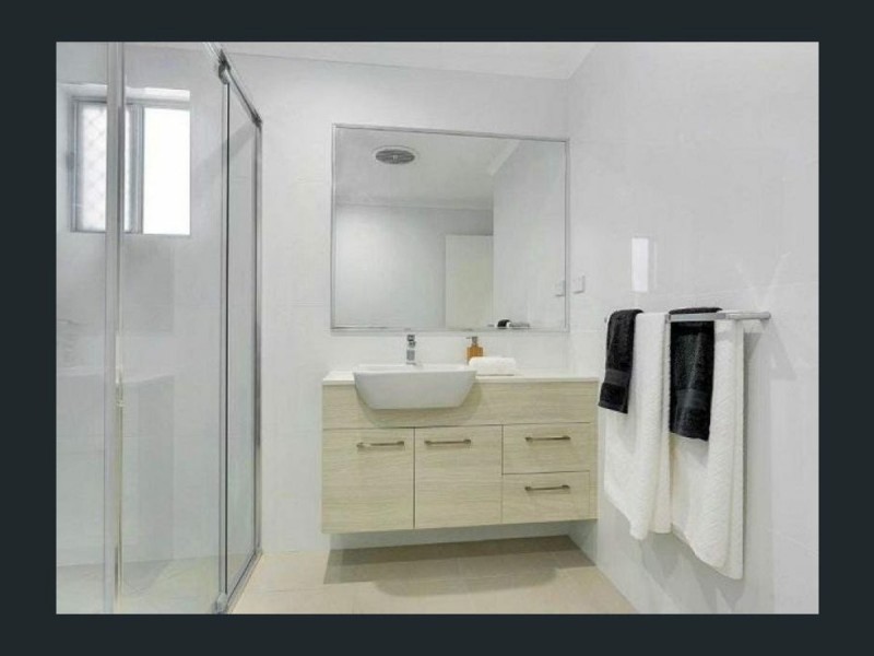 10/43-45 Sims Esplanade, Yorkeys Knob QLD 4878
