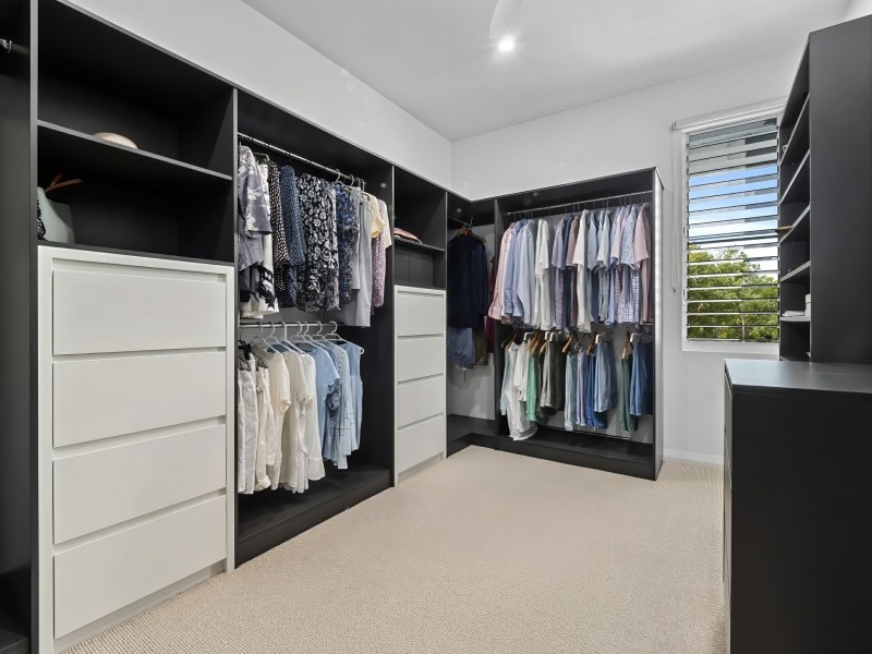 25 Freshwater Avenue, Palm Cove QLD 4879