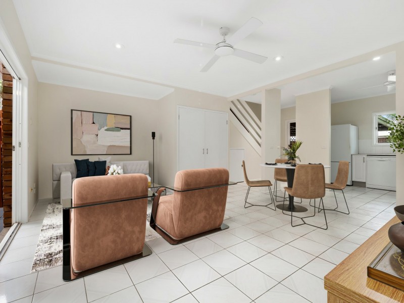 7/77-79 Moore Street, Trinity Beach QLD 4879
