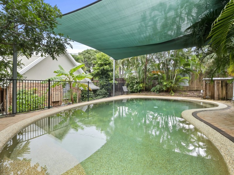 7/77-79 Moore Street, Trinity Beach QLD 4879