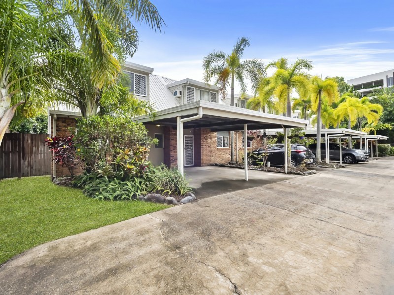 7/77-79 Moore Street, Trinity Beach QLD 4879