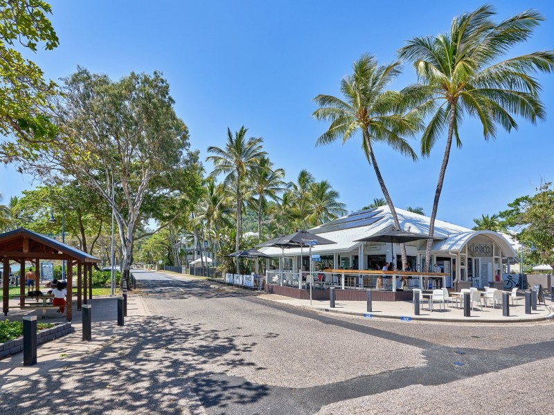 7/77-79 Moore Street, Trinity Beach QLD 4879