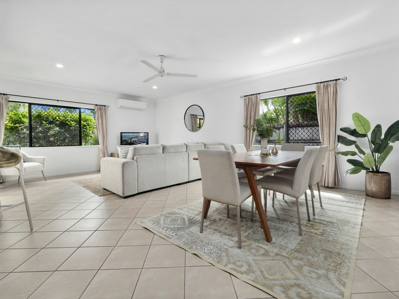 19 Kirra Close, Kewarra Beach QLD 4879